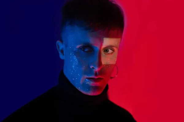 foto de estudio del artista julián desbats