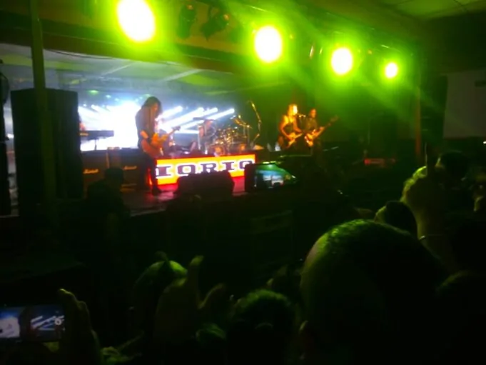 show en vivo de ricardo iorio en Tandil
