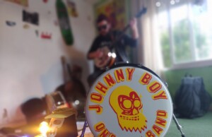 Un lugar llamado Avenida SiempreViva batería de johnny boy one man band