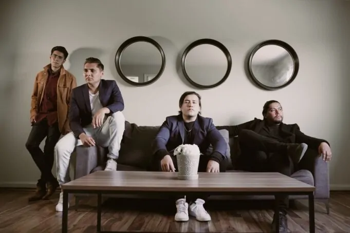Escuchá ‘Tu mirada’, el último lanzamiento de Domante domante