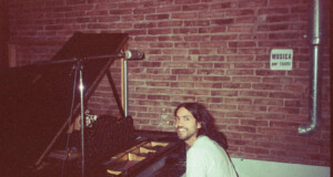 nicolás olea al piano