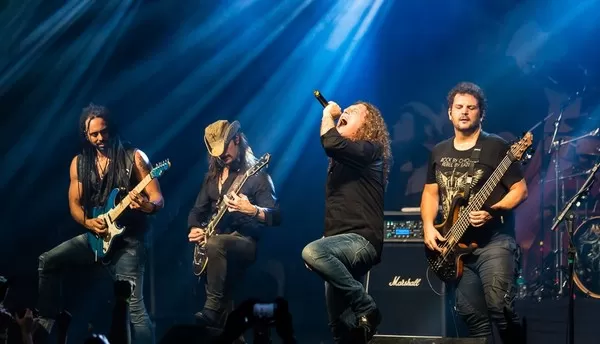 angra show en vivo