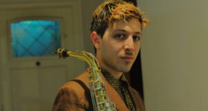 inti garcía y saxofón