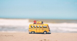 yellow van die cast