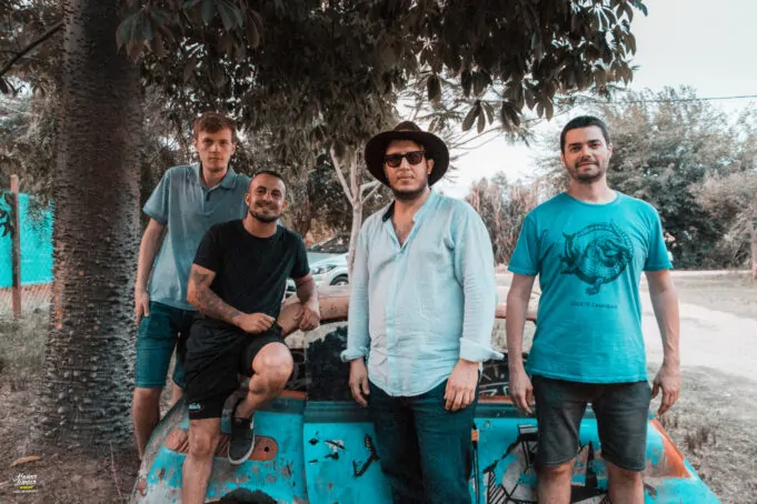 Sin Hilos presenta «La costa se aleja», un adelanto de su nuevo EP