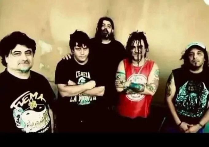Flema lanza «Fuera de control», su nuevo álbum de estudio flema