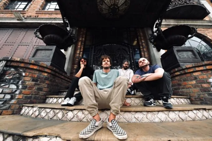 Volcán estrena «Ceros & Unos», un álbum enérgico, introspectivo y psicodélico