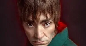 rodrigo martin vocalista de juana la loca, portada de su libro tramas