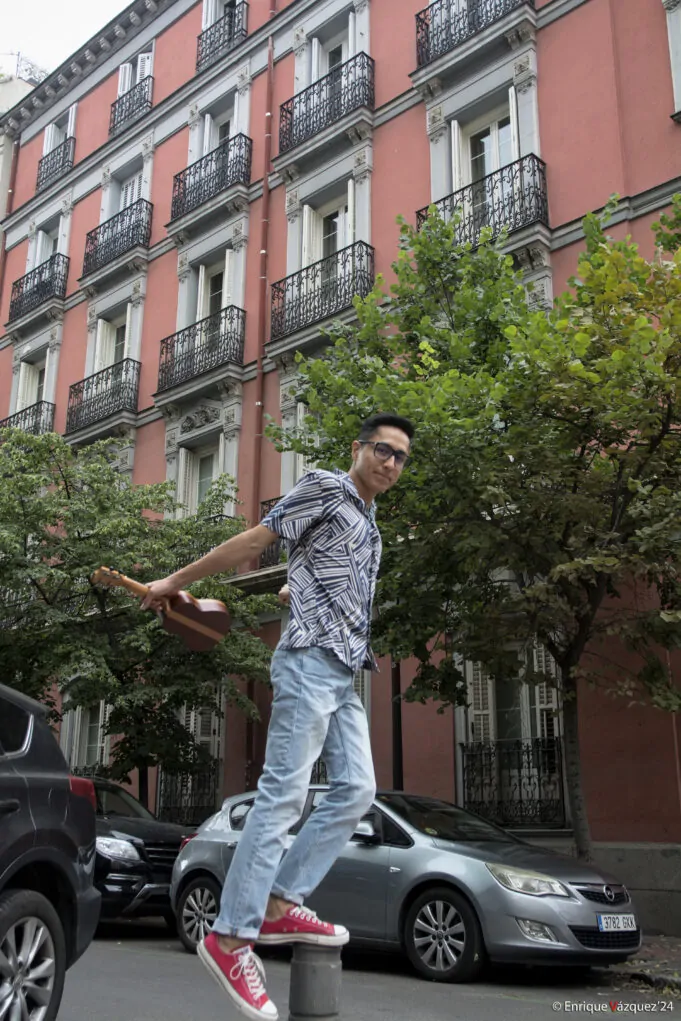 Rodrigo Serrano y su nuevo sencillo: «Turismo emocional» rodrigo serrano