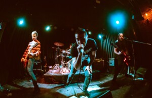 Leandro en Solitario celebra sus 10 años en Strummer Bar leandro en solitario