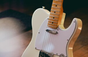 white stratocaster guitar