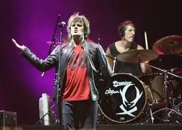 desde lejos tributo los piojos