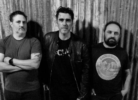 Rock por la Memoria: Betularia, Los Otros, Crisantemo y La Cofradía Variopinta, música y conciencia a 50 años del golpe los otros