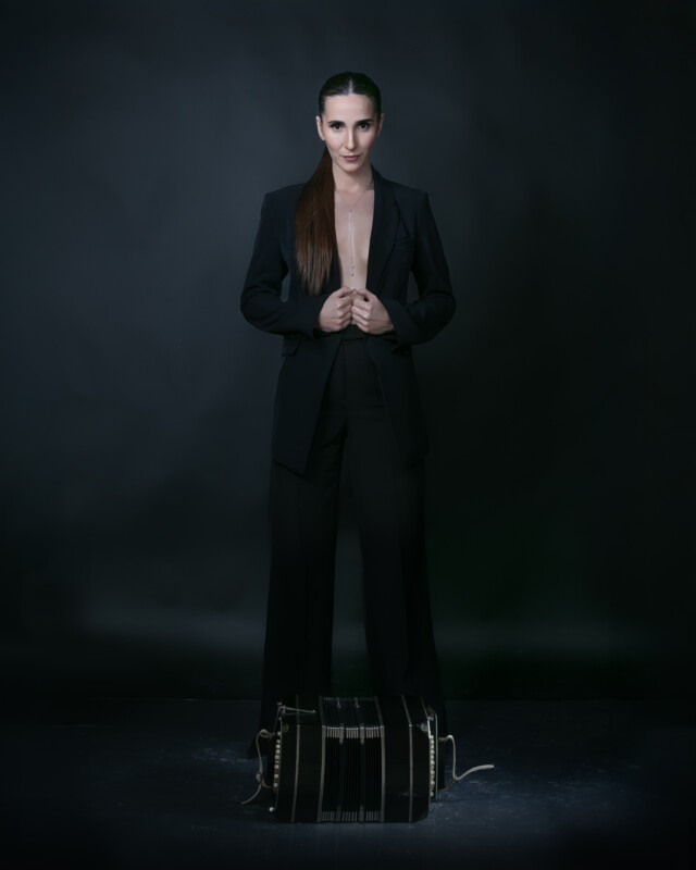 vanesa mardesena