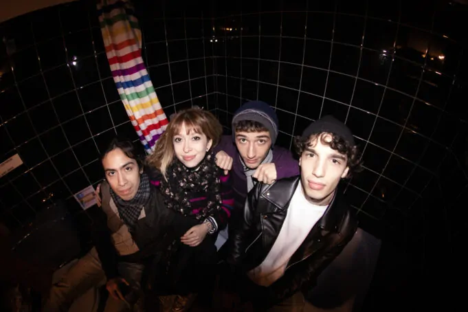 Bell Bond presenta su nuevo single «Viejos tiempos» bell bond