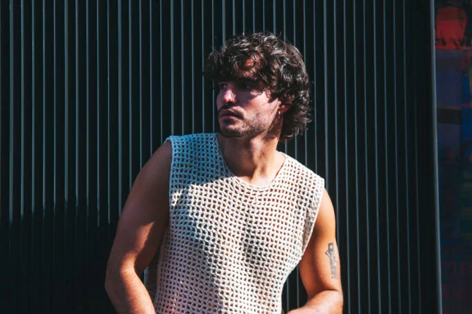 Santi debuta en Niceto Humboldt con un show multisensorial santi