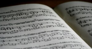 printed musical note page sadaic
