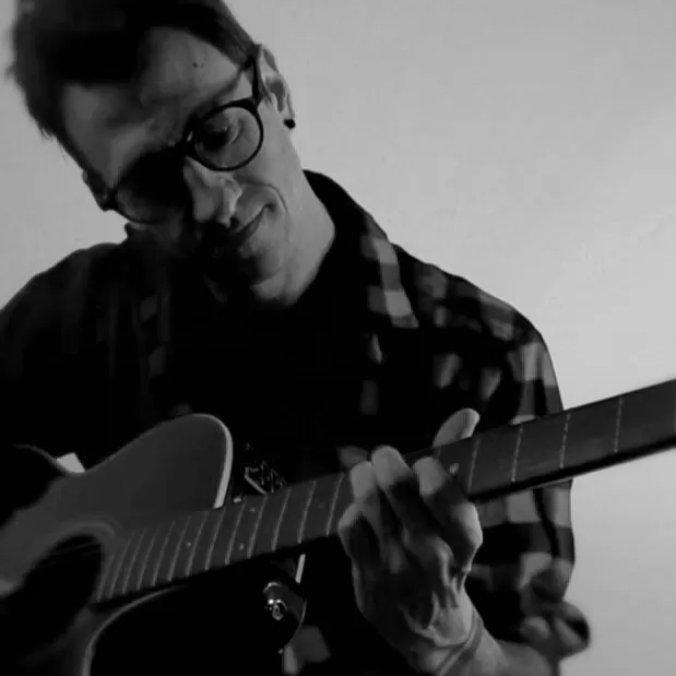 Marcelo Burgi presenta «Hoy tiemblas», su nuevo single marcelo burgi