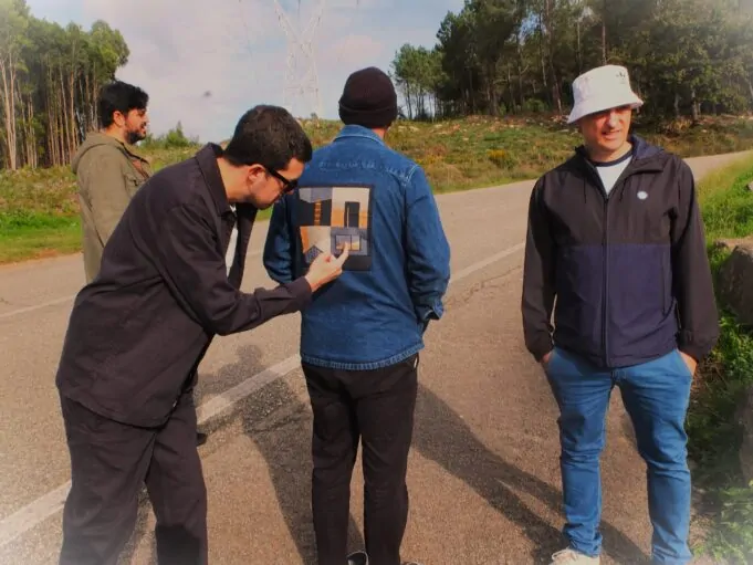 Los Marcianos estrenan «La noche de los cuchillos largos», su nuevo single, con la colaboración de Iván Ferreiro los marcianos