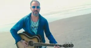 Leonardo Bruno presenta "Chica Hollywood", una canción inspirada en historias de verano que se convirtió en un clásico de su repertorio.