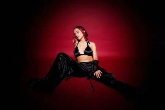 Abril Oxalde junto a Santina Avedaño explora los límites de la creación con su nuevo single abril oxalde