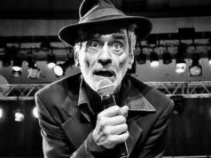 Daniel Melingo: tango, fútbol y la argentinidad de un artista irrepetible | Entrevista exclusiva de David ‘Carpi’ Martínez En 2014, David "Carpi" Martínez entrevistó a Daniel Melingo durante la presentación de Linyera. Un recorrido por el tango, Los Twist, Charly García, Miguel Abuelo y la música argentina.