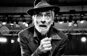 En 2014, David "Carpi" Martínez entrevistó a Daniel Melingo durante la presentación de Linyera. Un recorrido por el tango, Los Twist, Charly García, Miguel Abuelo y la música argentina.
