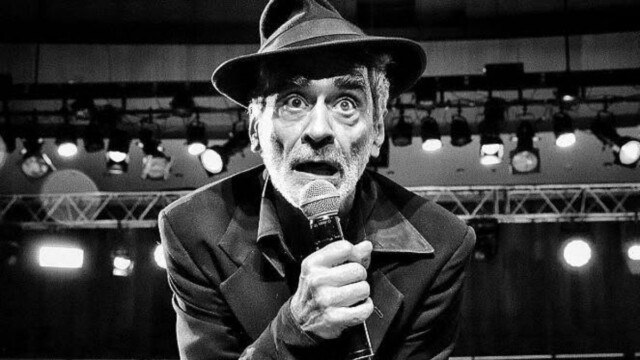 DANIEL MELINGO En 2014, David "Carpi" Martínez entrevistó a Daniel Melingo durante la presentación de Linyera. Un recorrido por el tango, Los Twist, Charly García, Miguel Abuelo y la música argentina.