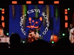 esto tambien está sonando