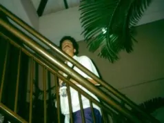 Samuel Amaro convierte el «bedroom pop de oficinista» en el eje de su álbum debut samuel amaro