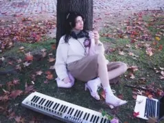 Lirio estrenó «I’m just a girl», el adelanto de su primer disco lirio